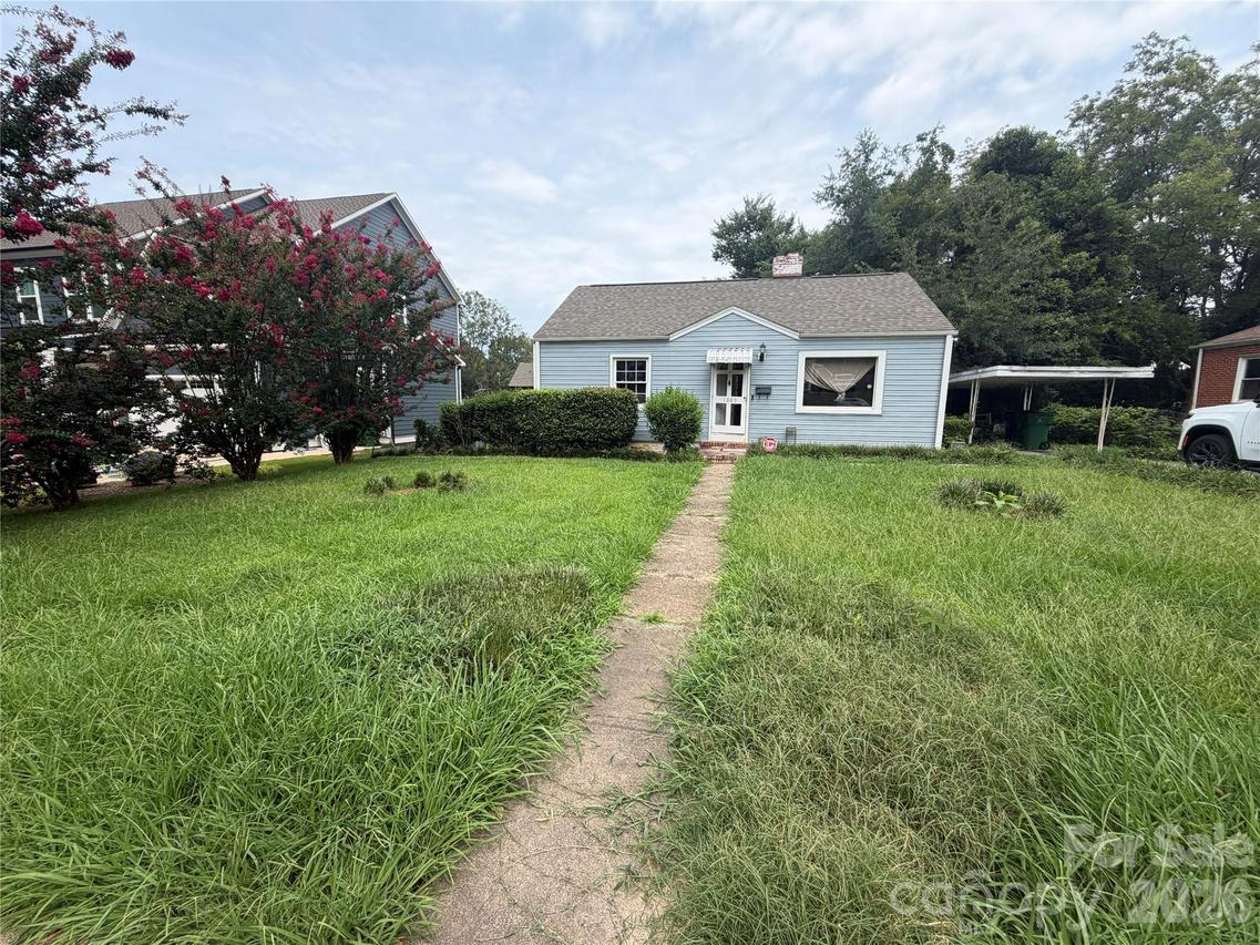 1009 Woodside Ave., Charlotte, NC 28205