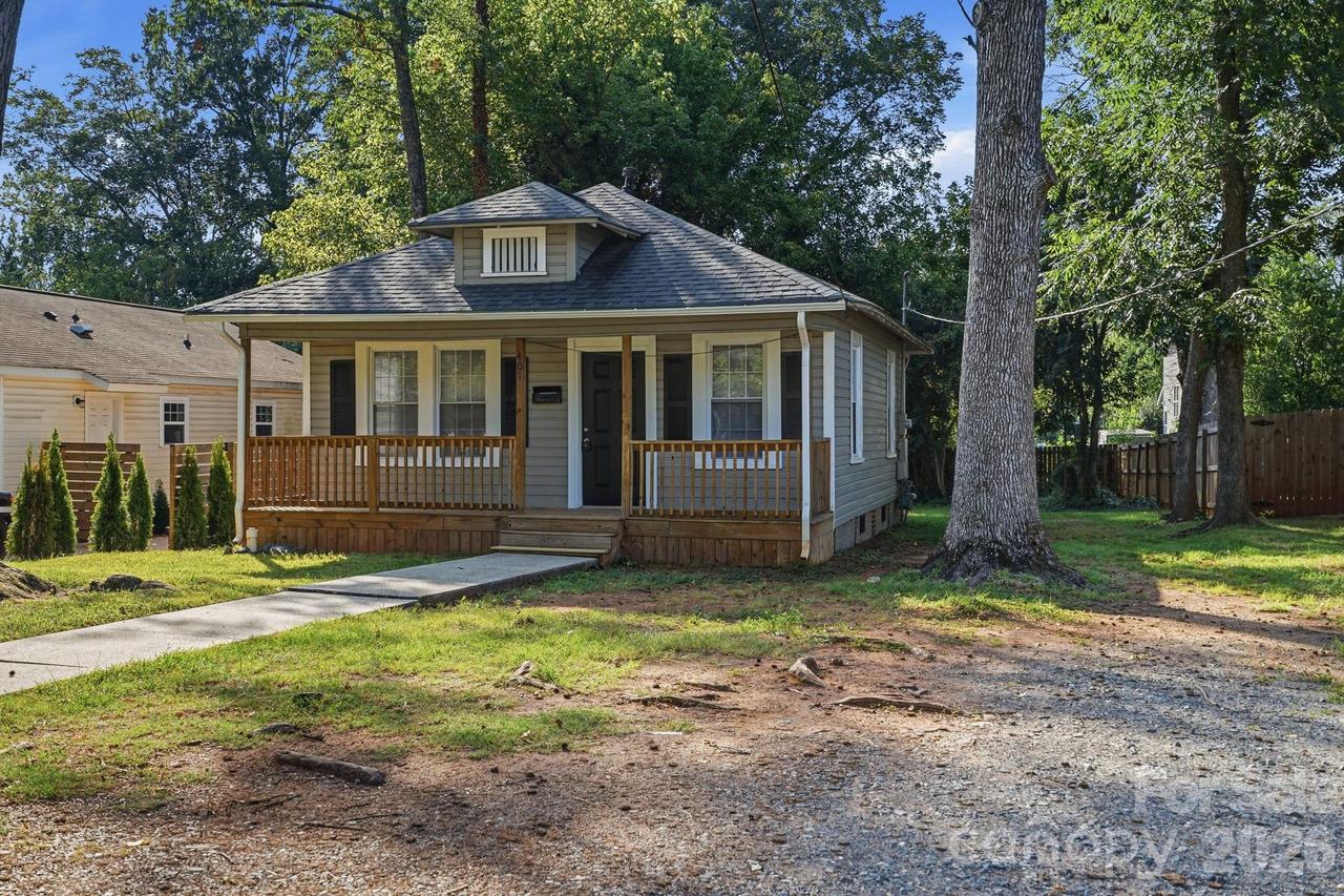 401 Skyland Ave., Charlotte, NC 28205