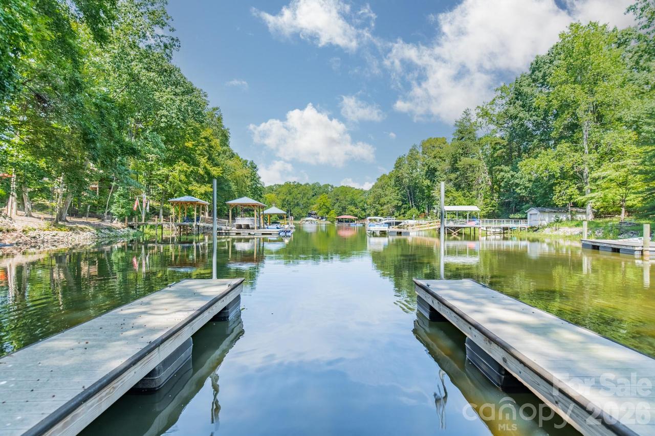 195 Agnew Rd., Mooresville, NC 28117