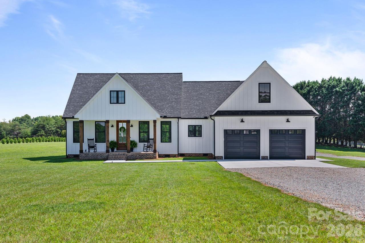 5785 W Nc 10 Hwy., Hickory, NC 28602
