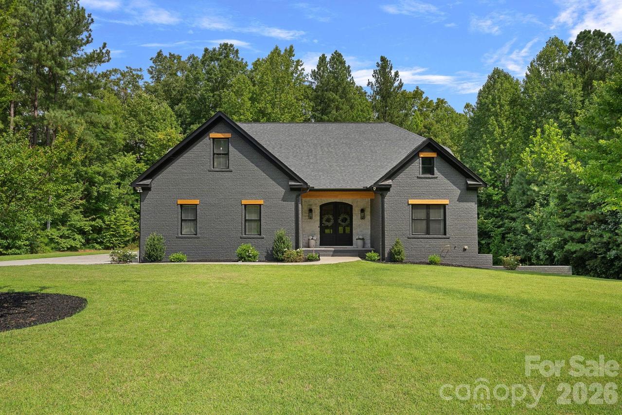 140 Crooked Branch Way, Troutman, NC 28166