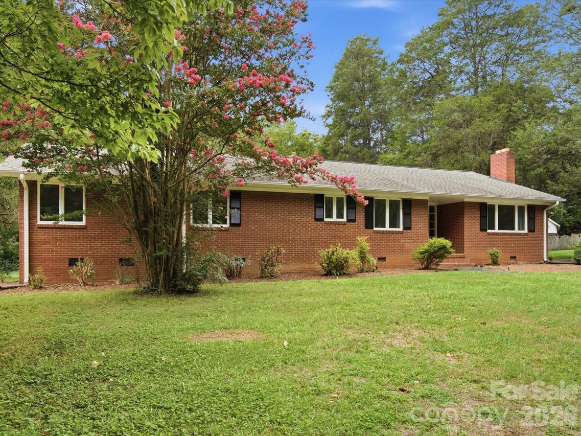 2311 E Innes St., Salisbury, NC 28146