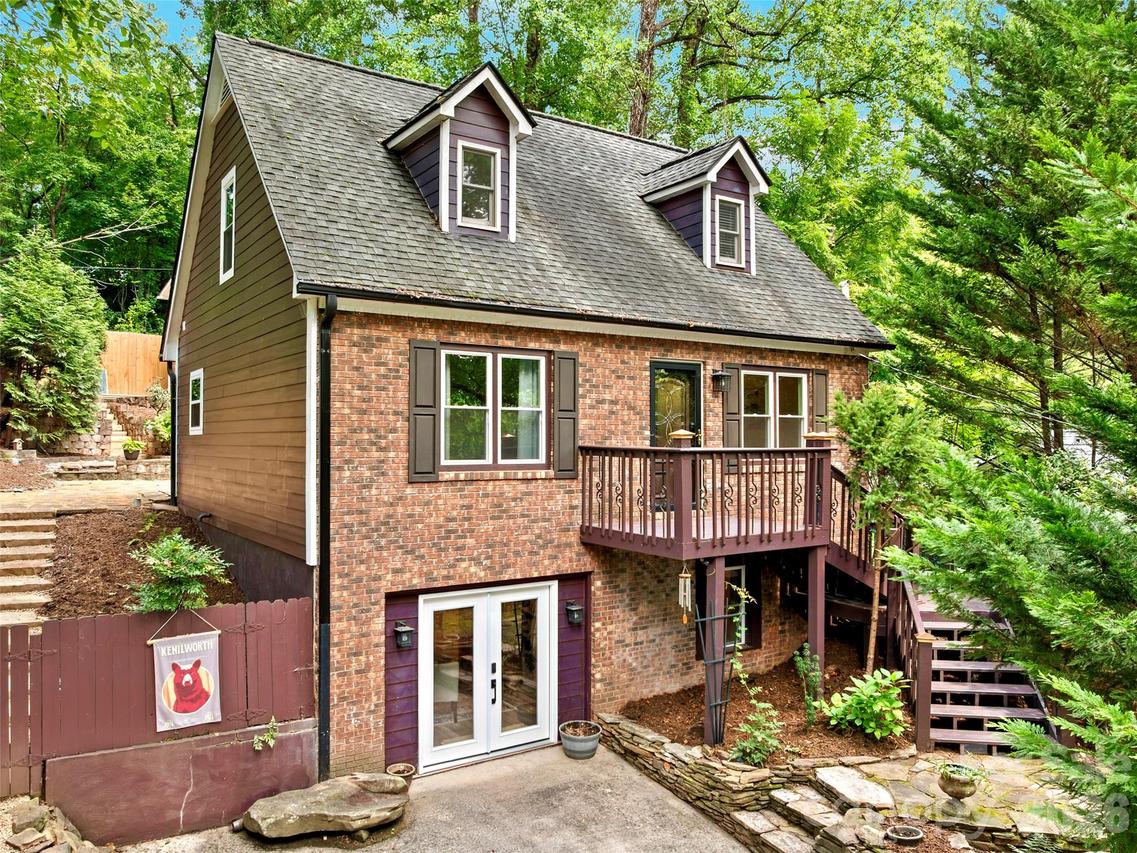 28 Marne Rd., Asheville, NC 28803