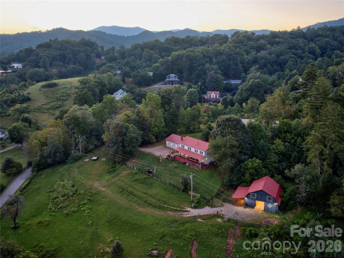 48 Silent Forest Dr., Canton, NC 28716