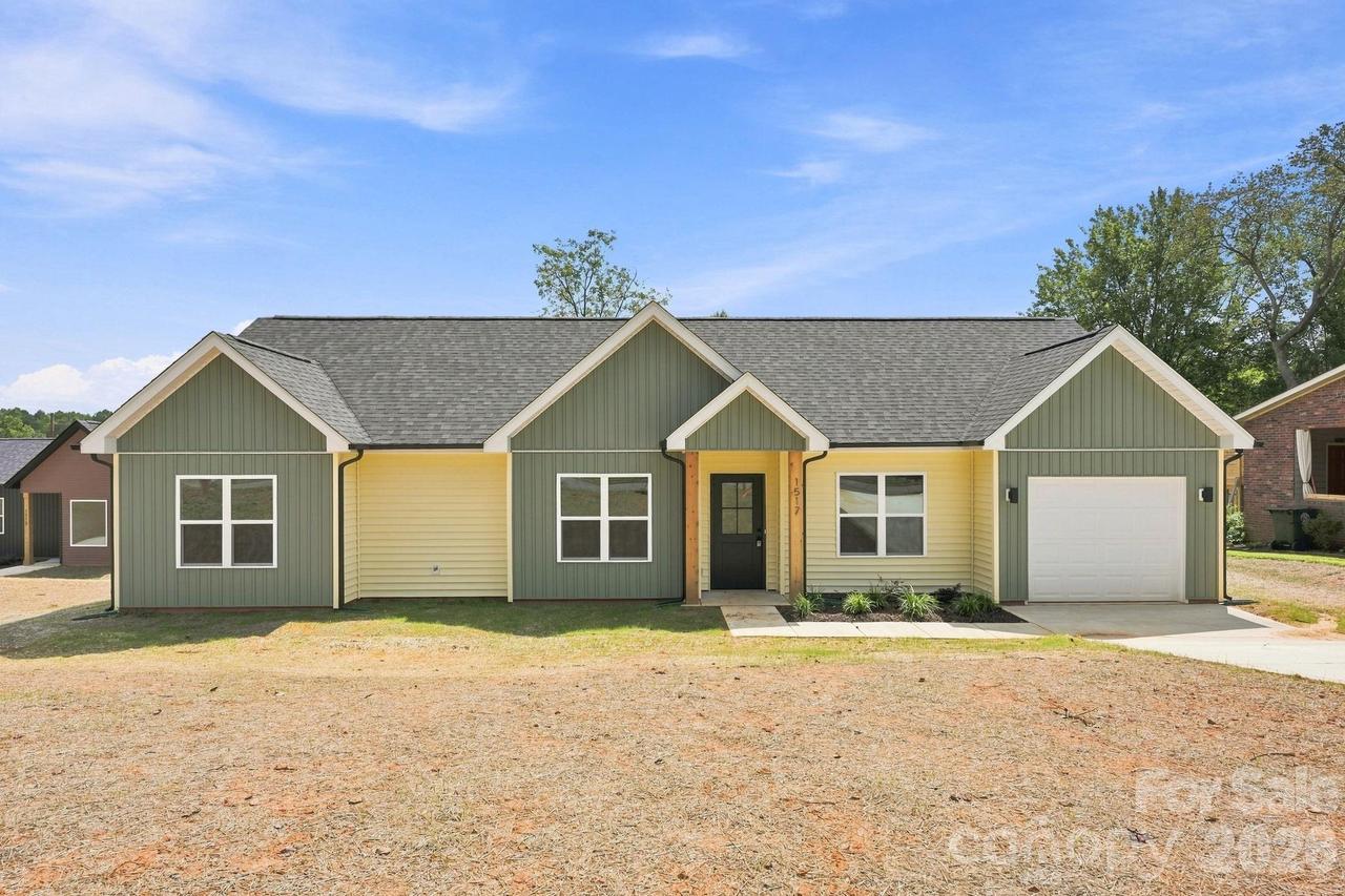 1517 Robin Rd., Newton, NC 28658