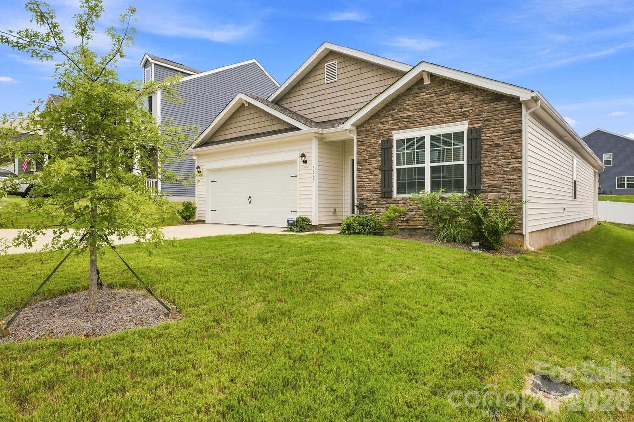 3662 Charles St., Conover, NC 28613