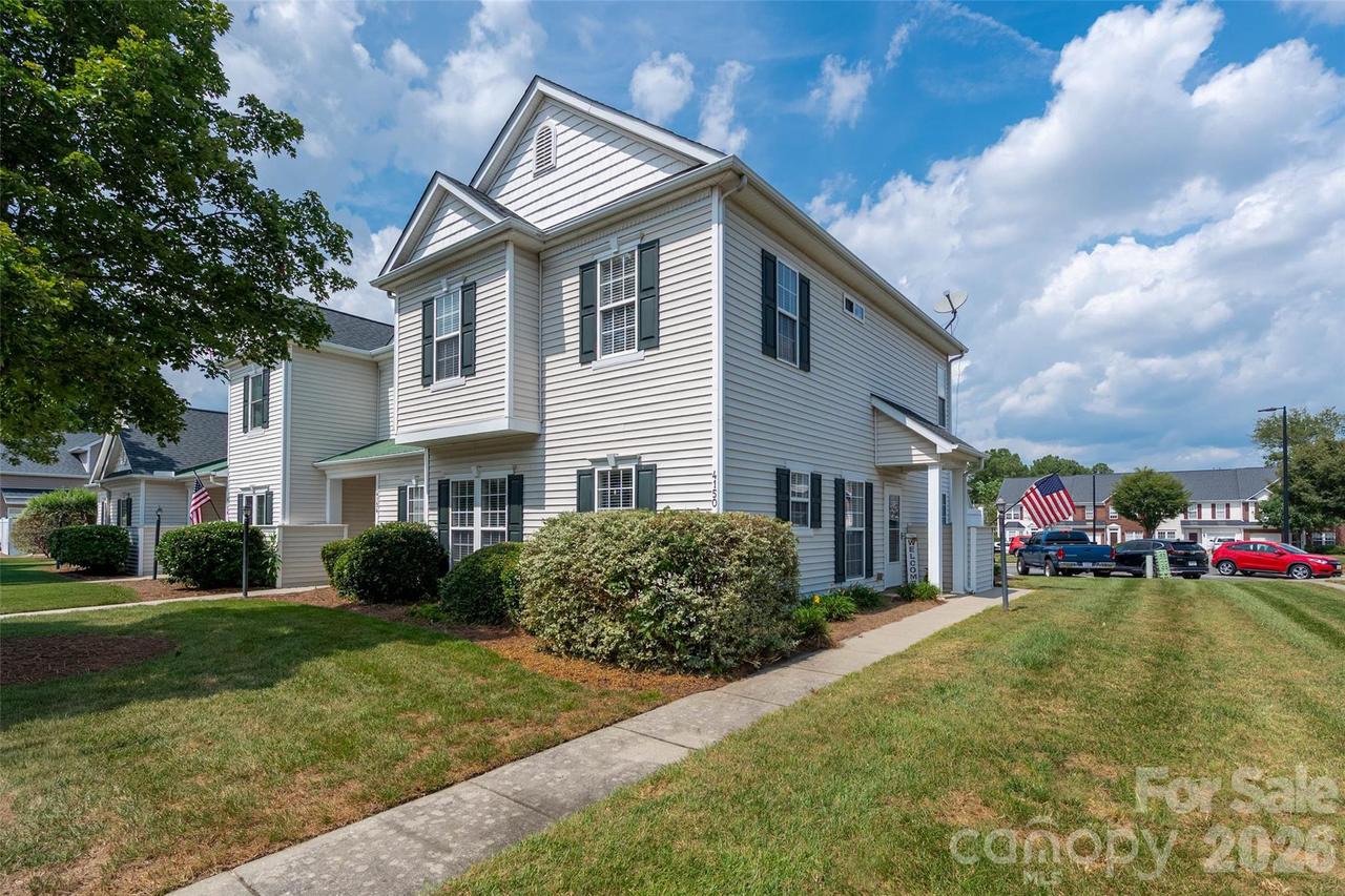 4150 Center Place Dr., Harrisburg, NC 28075