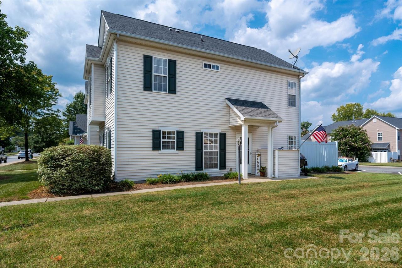 4150 Center Place Dr., Harrisburg, NC 28075
