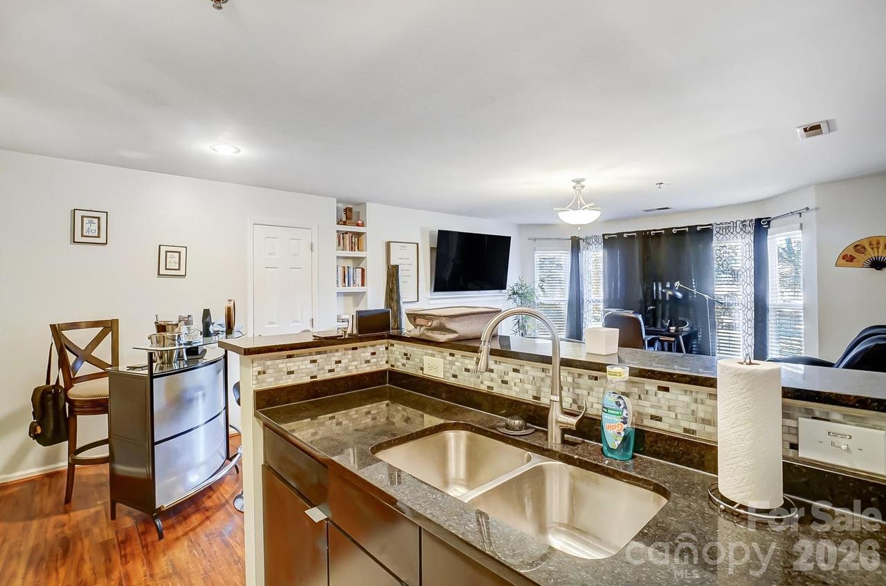 529 N Graham St. #2I, Charlotte, NC 28202