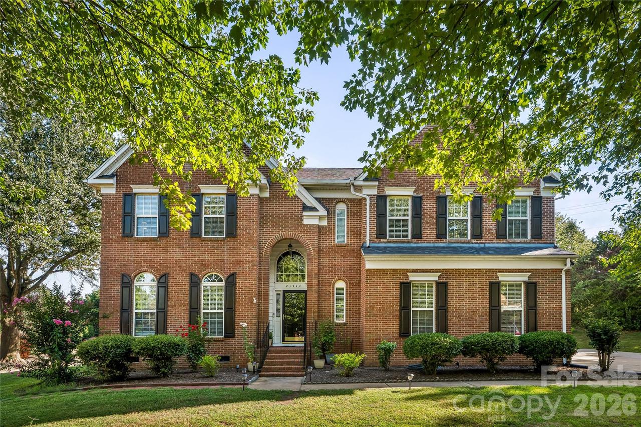 21717 Shoveller Ct., Cornelius, NC 28031