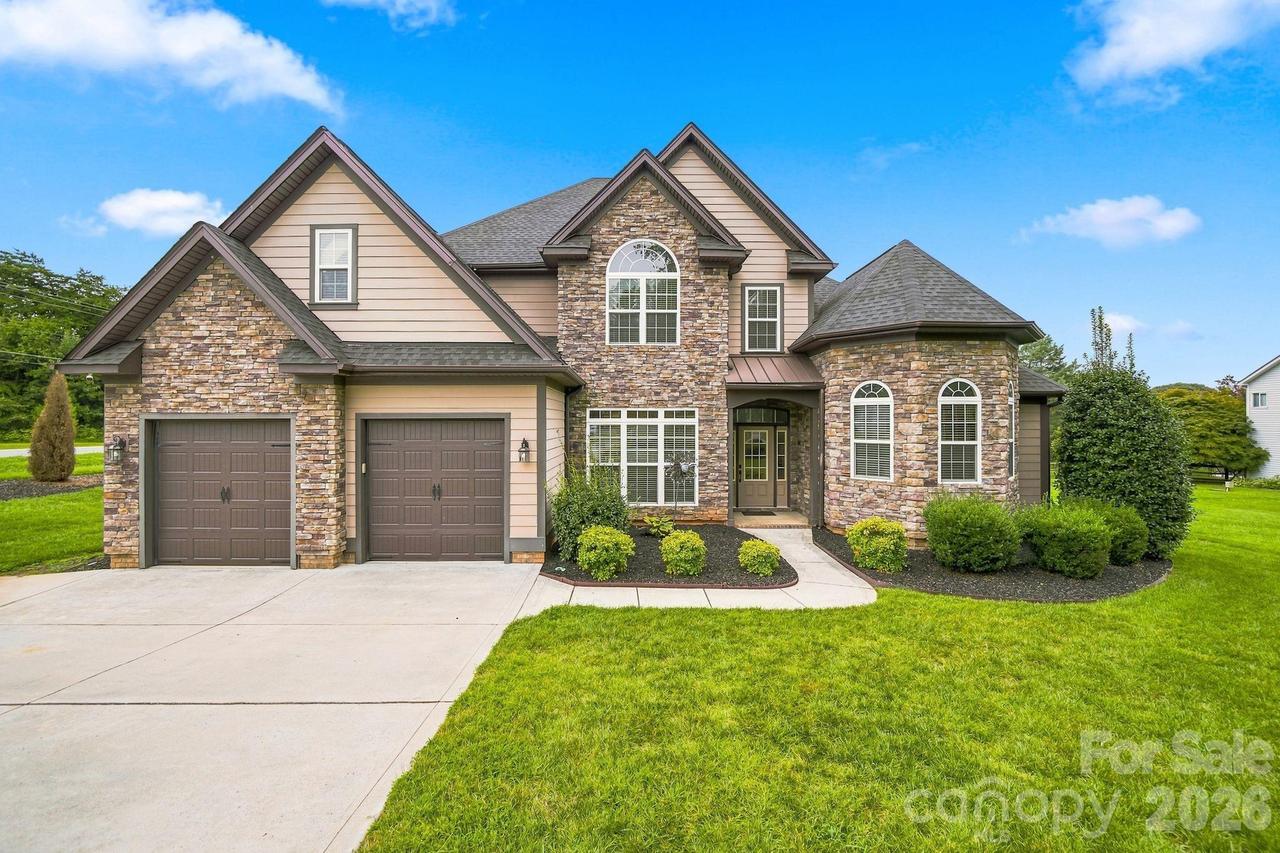 103 Webbed Foot Rd., Mooresville, NC 28117