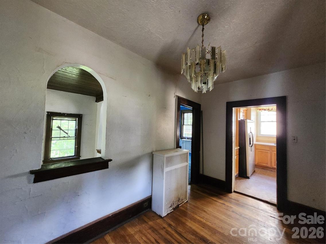 63 Westover Dr., Asheville, NC 28801