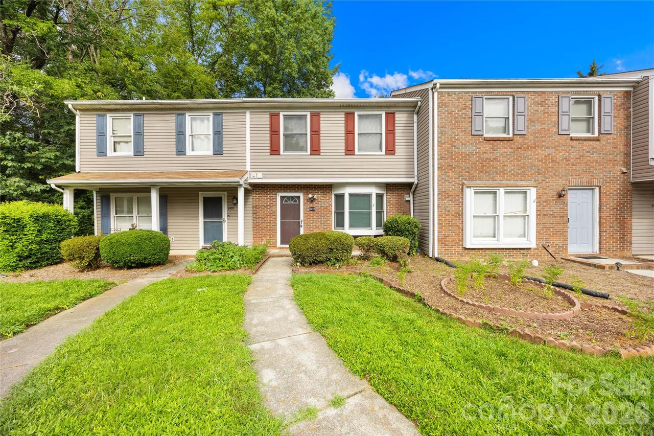 8426 Rust Wood Pl., Charlotte, NC 28227