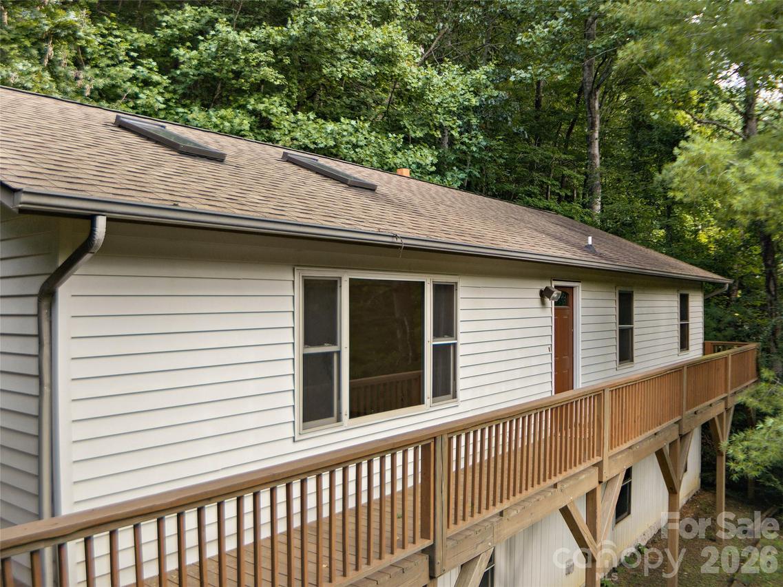 63 Independence Blvd., Asheville, NC 28805