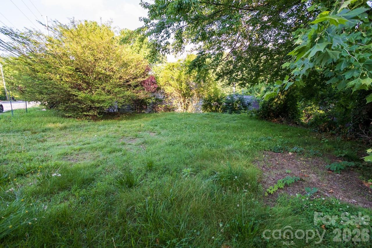 99999 Clingman Ave., Asheville, NC 28801