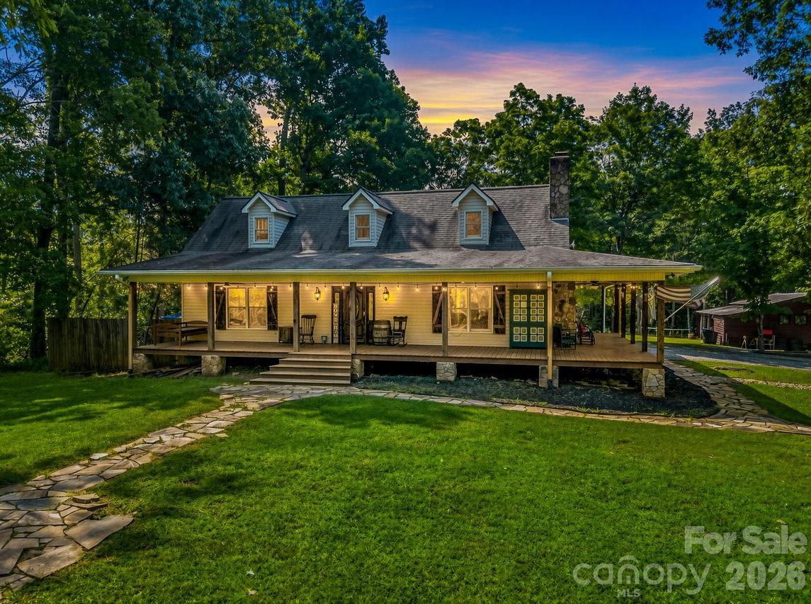 209 Chrysalis Ln., Lake Lure, NC 28746