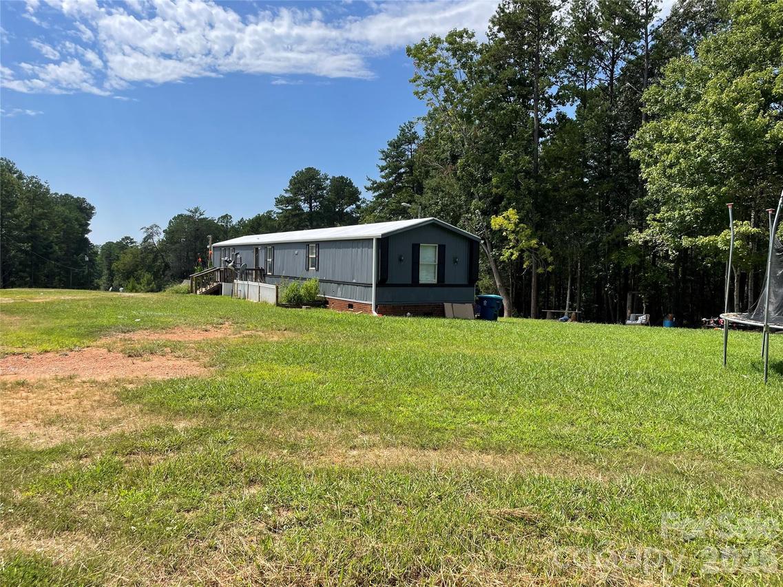 9355 Phelps Rd., Mount Pleasant, NC 28124