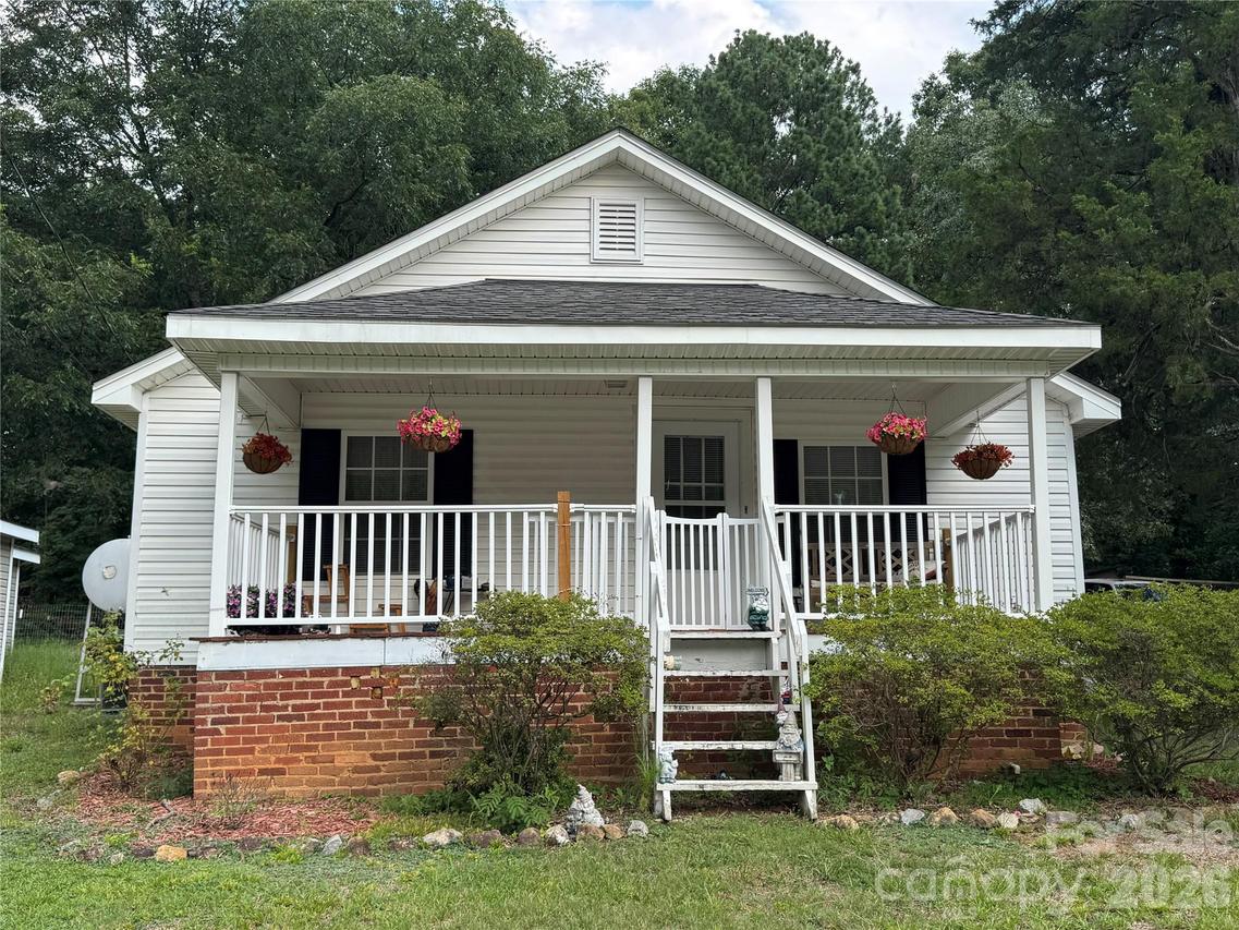410 Spring St., Denton, NC 27239
