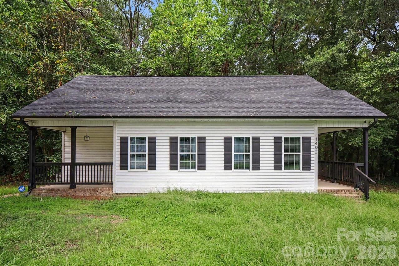 1402 Essex Ave., Gastonia, NC 28052