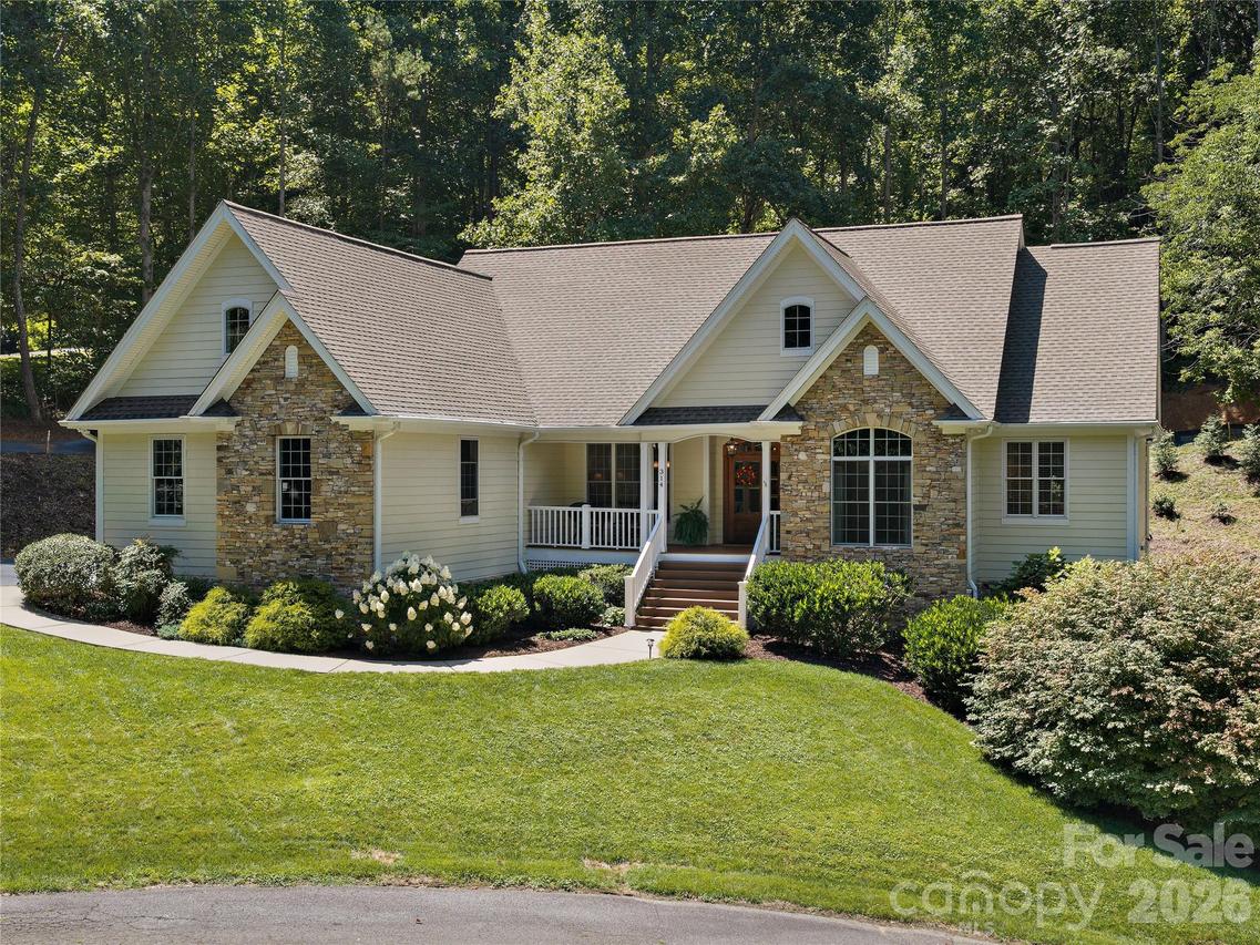 314 Summerset Dr., Clyde, NC 28721