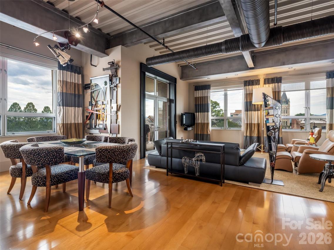 12 S Lexington Ave. #407, Asheville, NC 28801