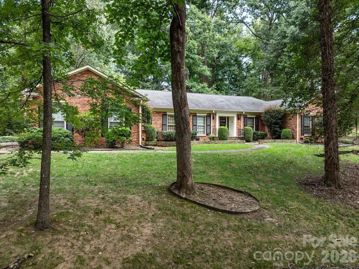 4223 Denbigh Dr., Charlotte, NC 28226