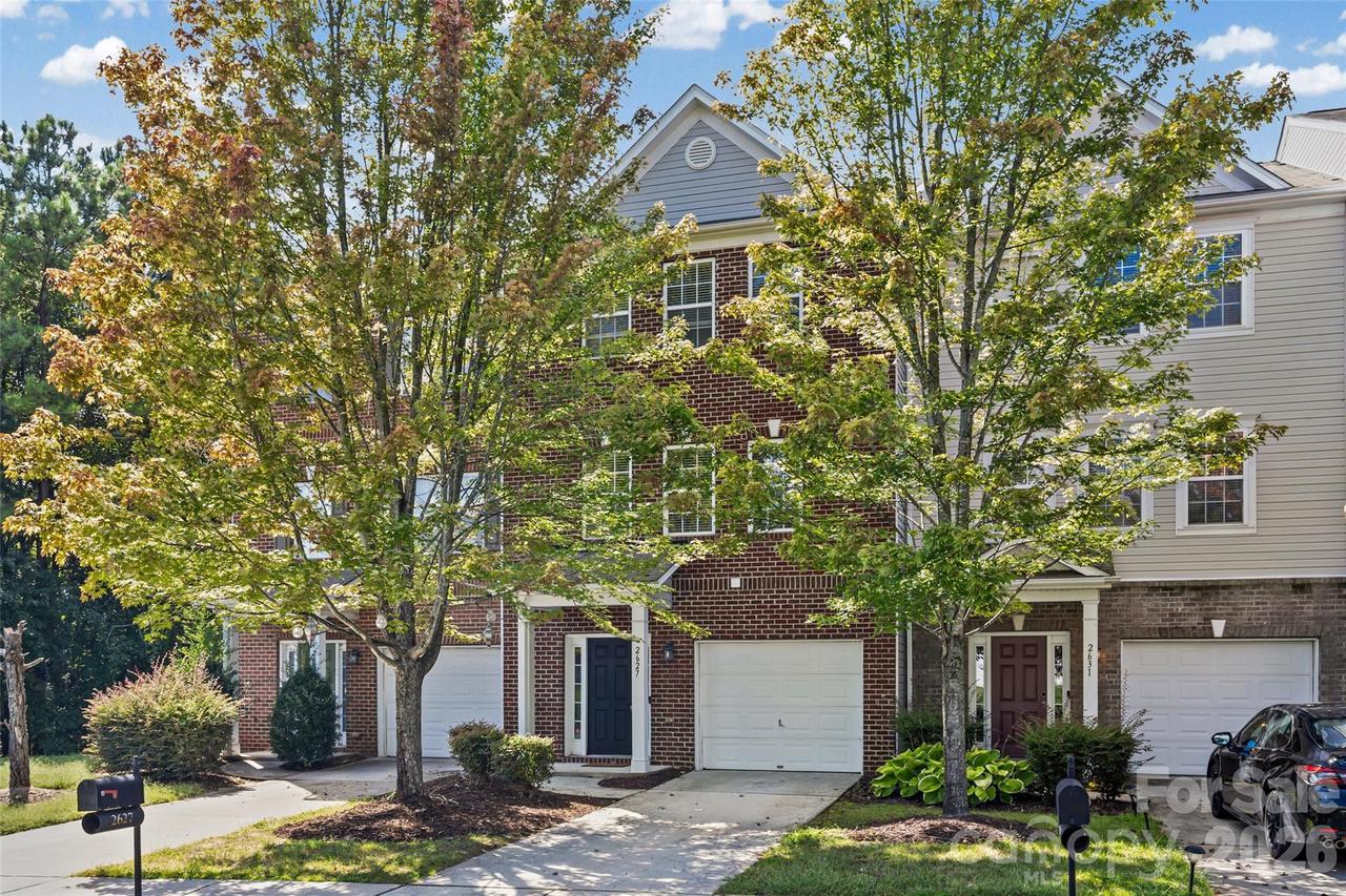 2627 Early Flight Dr., Charlotte, NC 28262