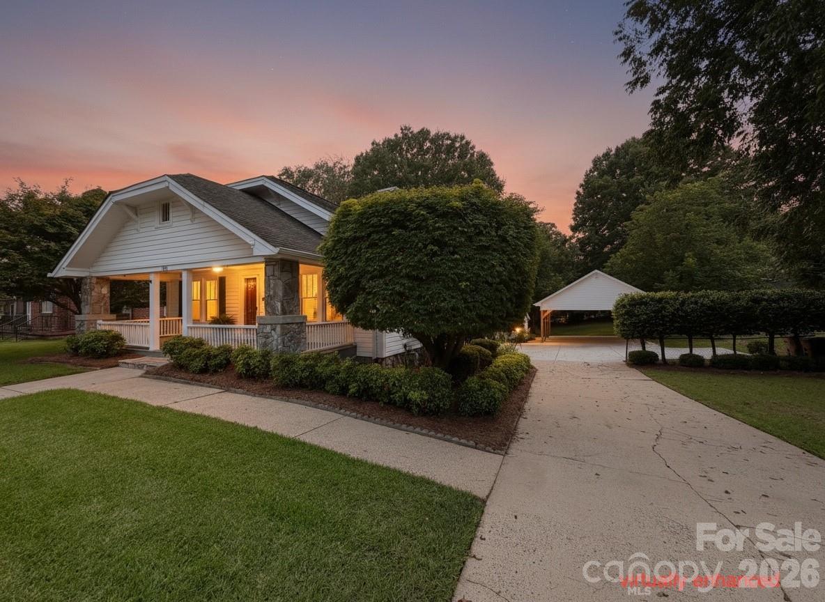618 S Poplar St., Lincolnton, NC 28092