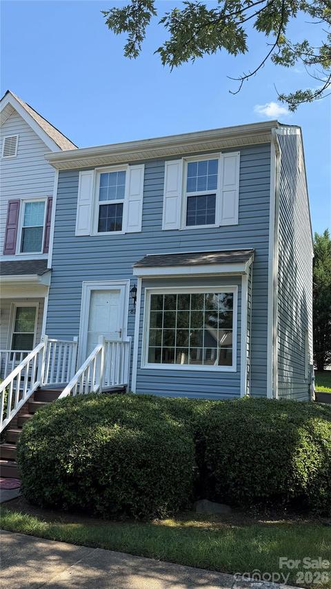 8253 Circle Tree Ln., Charlotte, NC 28277