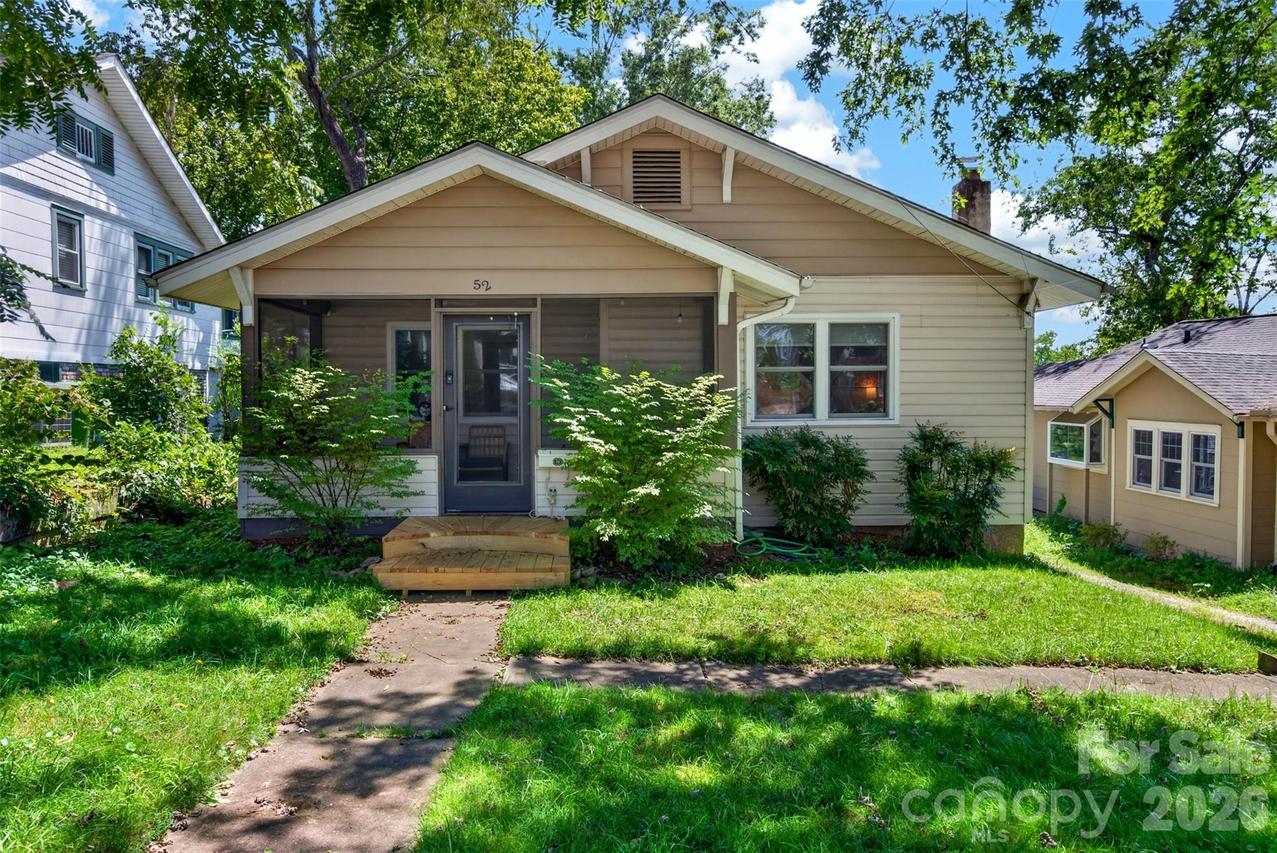 52 Pennsylvania Ave., Asheville, NC 28806