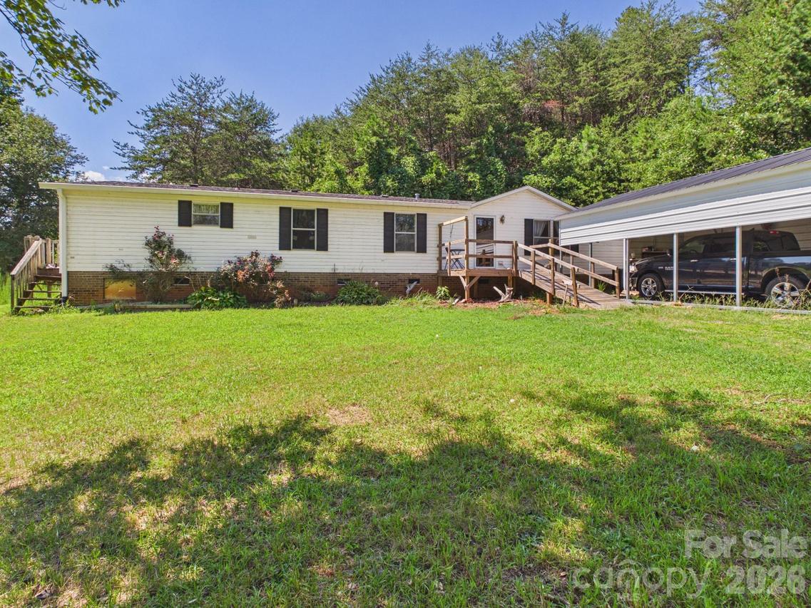 51 Fred Jolly Ln., Taylorsville, NC 28681