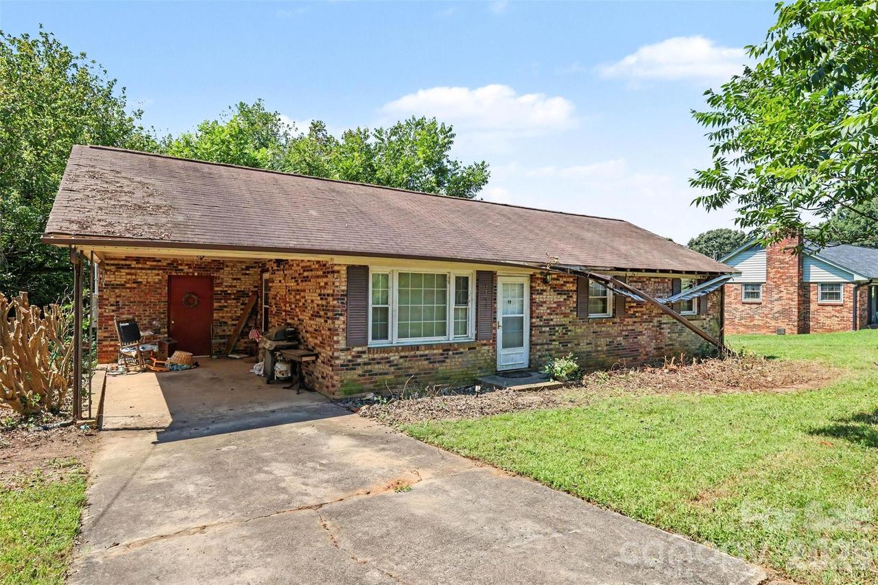 3751 Branding Iron Dr., Gastonia, NC 28052