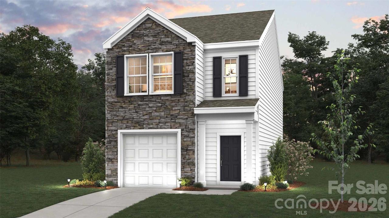 12 Katherine Emilie Dr., Hendersonville, NC 28792