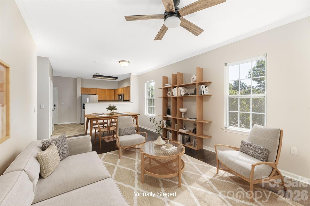 331 Appeldoorn Cir., Asheville, NC 28803