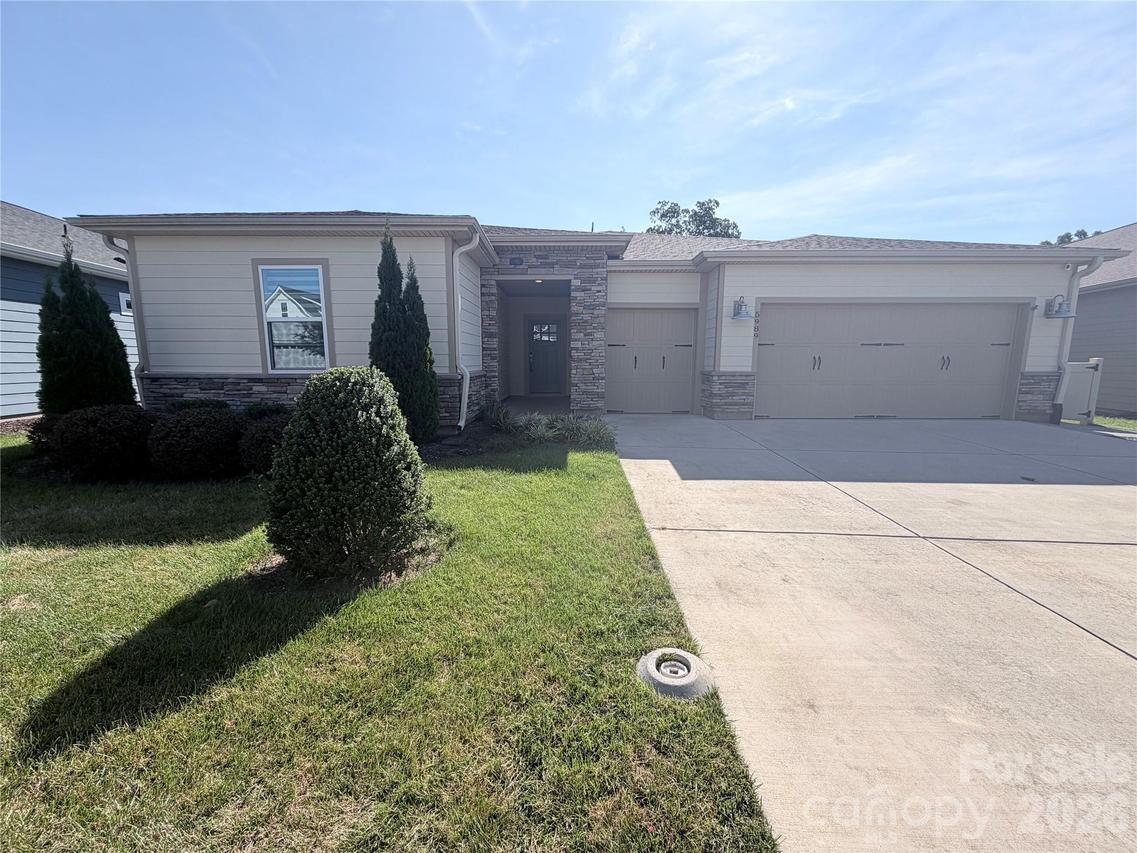 5989 Pier Dr., Denver, NC 28037