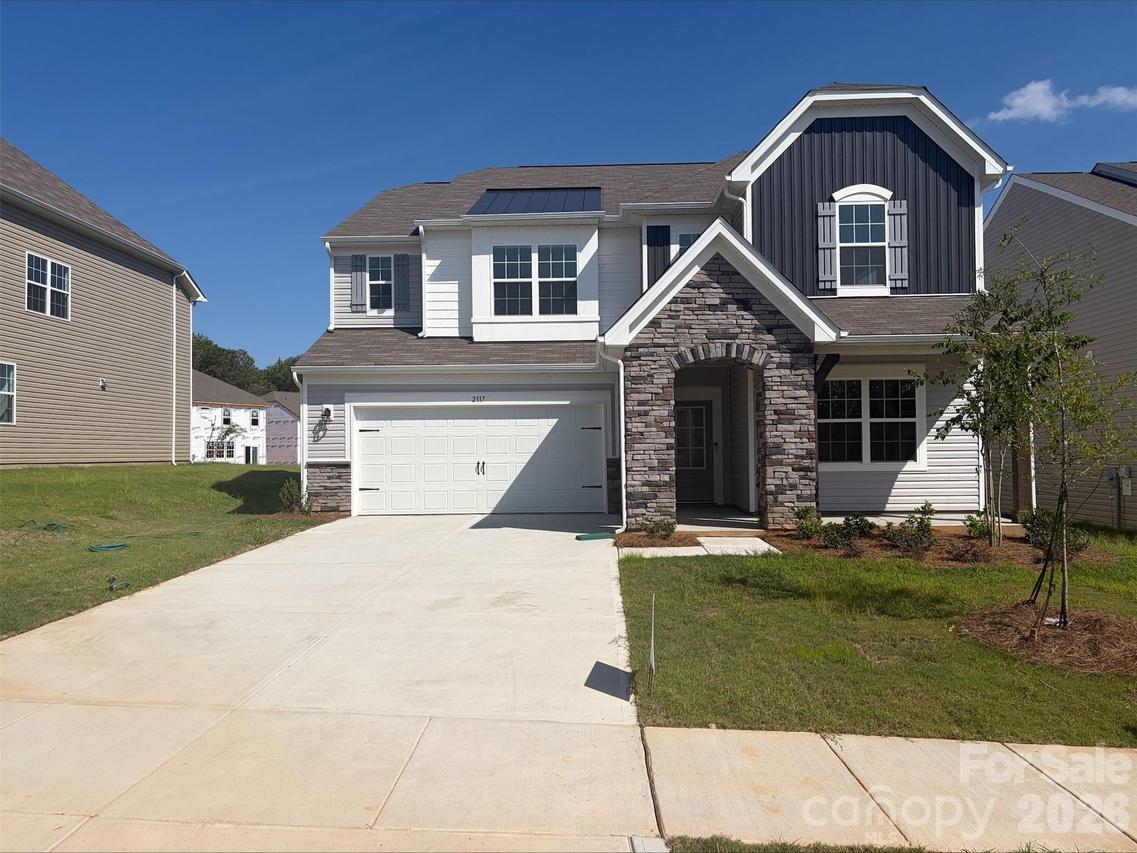 2117 Morning Gold Dr., Maiden, NC 28650