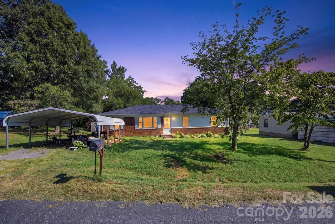 150 Mcshag Dr., Kannapolis, NC 28081