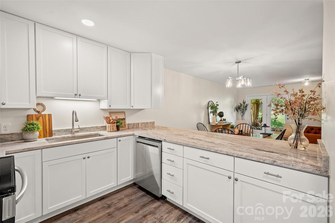 131 Colony Dr., Arden, NC 28704
