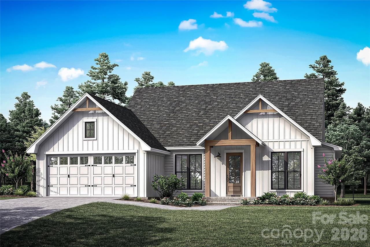 205 Williamsburg Ln., Wadesboro, NC 28170