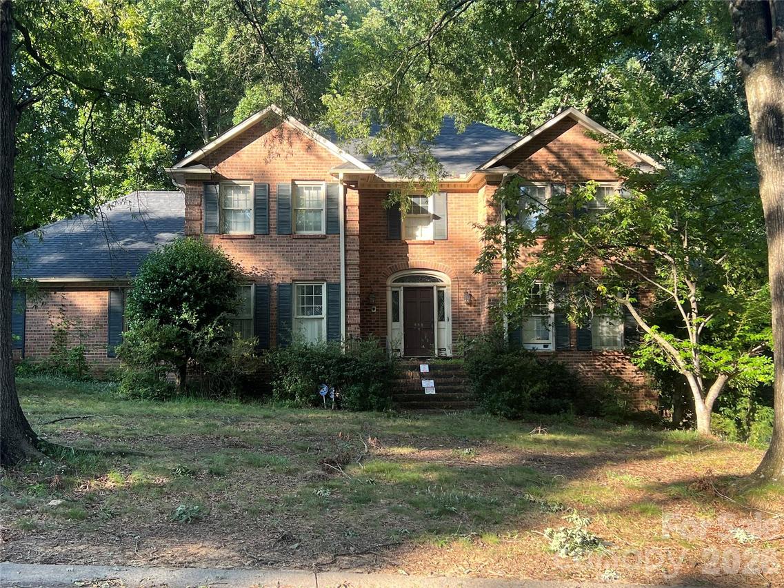 2736 Wamath Dr., Charlotte, NC 28210
