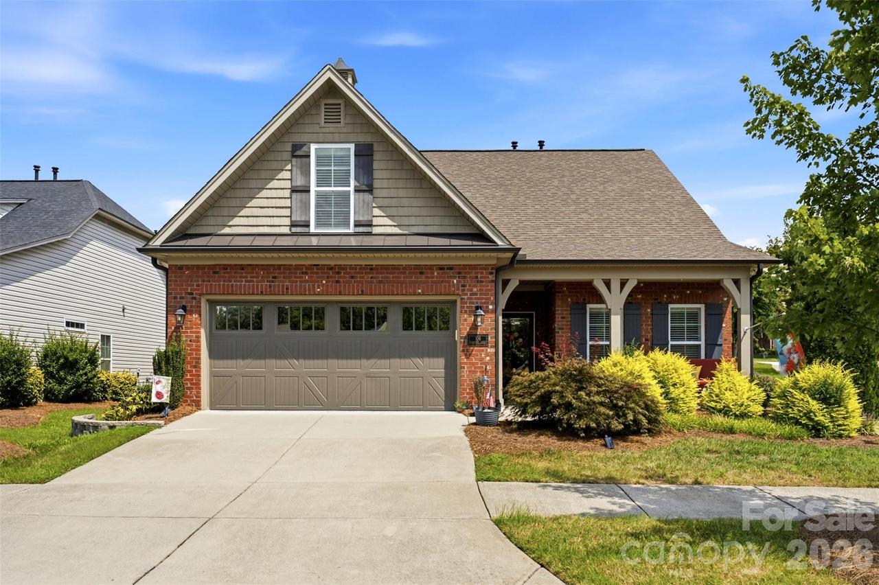 106 Turnberry Ct., Mocksville, NC 27028