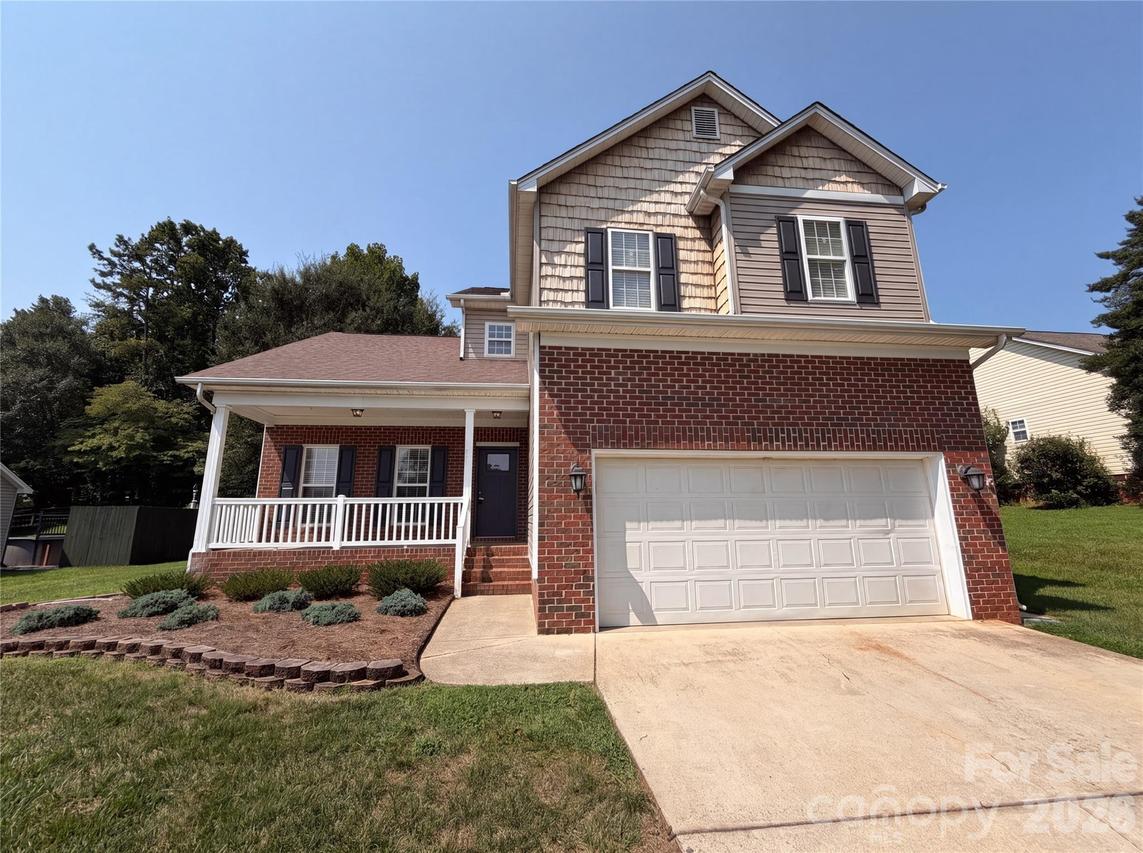 209 Silver Birch Ln., Mount Holly, NC 28120