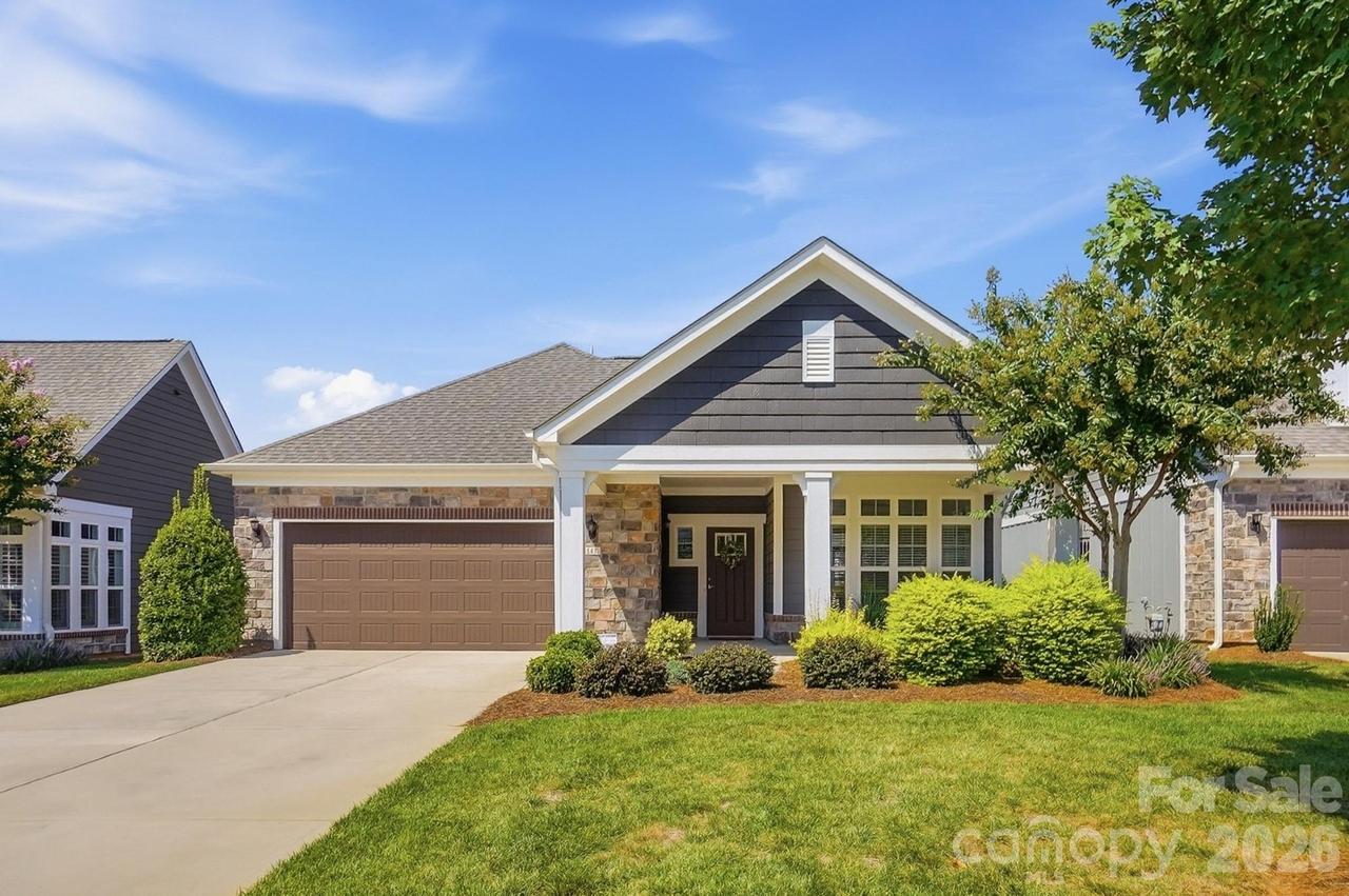 141 Valleymist Ln., Mooresville, NC 28117