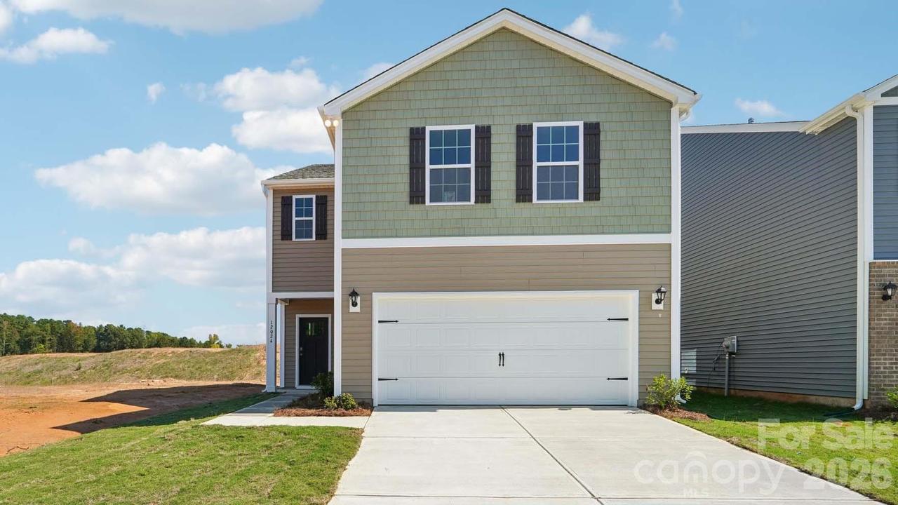 226 Lauren Ln., Hendersonville, NC 28792