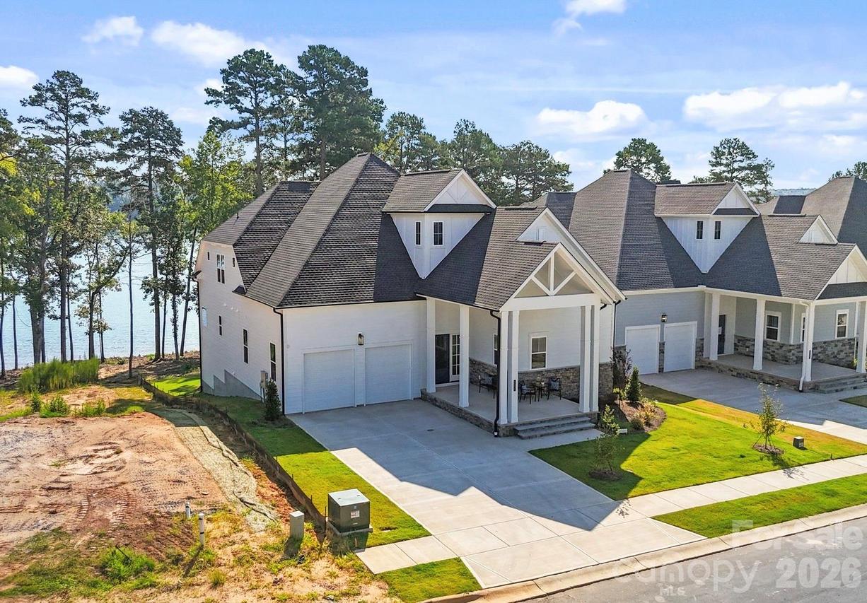 4531 Splash Tr., Sherrills Ford, NC 28673