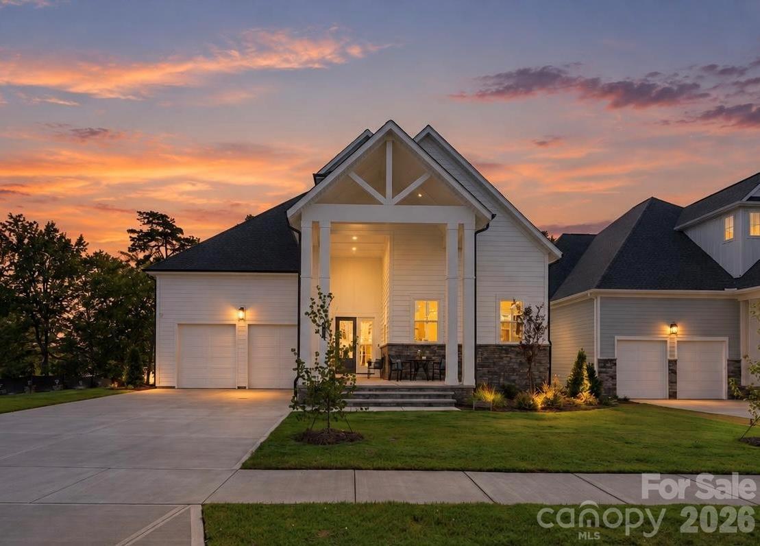 4531 Splash Tr., Sherrills Ford, NC 28673