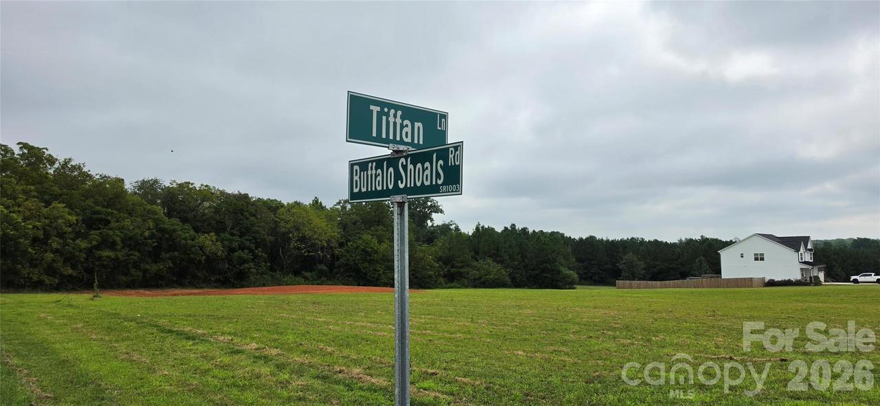 5C2 Tiffan Ln., Lincolnton, NC 28092