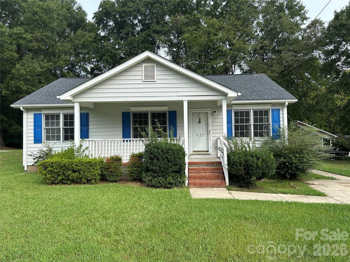 927 Floyd Ln., Gastonia, NC 28052