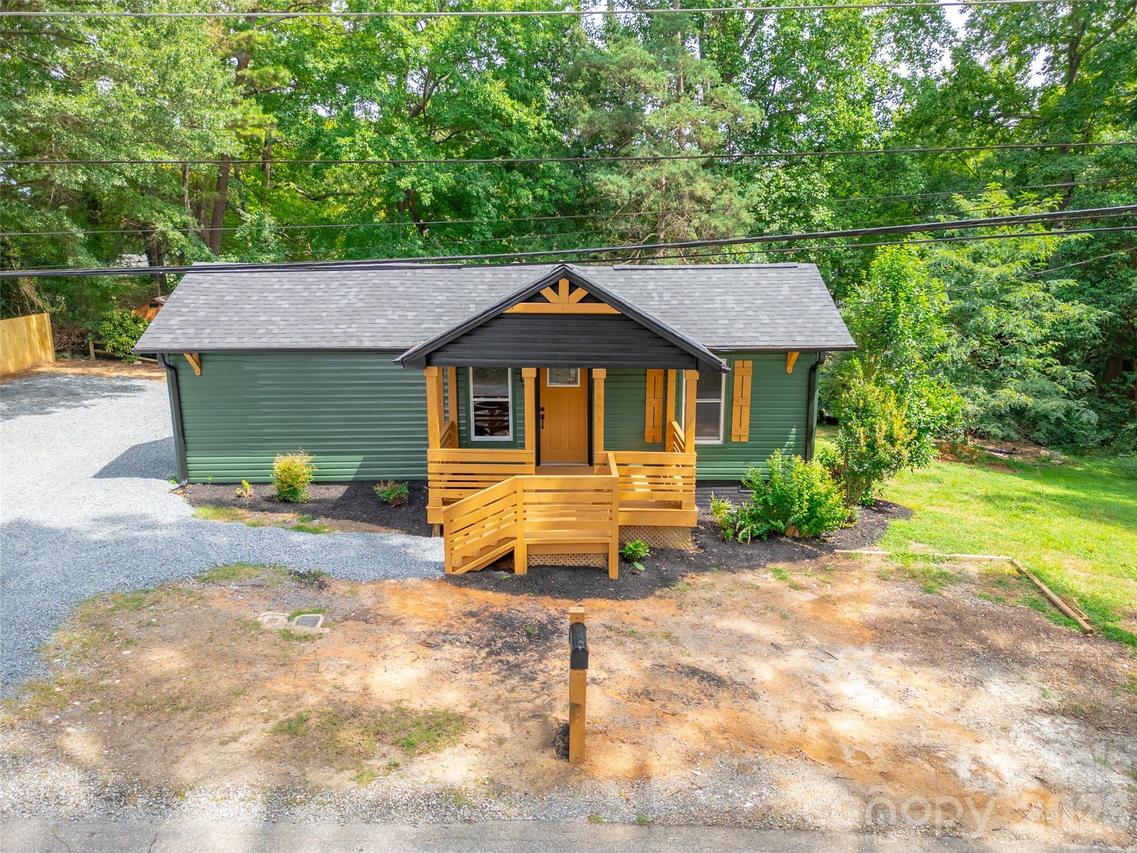 1303 Cooper Ave., Kannapolis, NC 28081