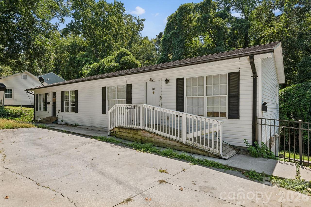 227/229 Pethel St., Kannapolis, NC 28081